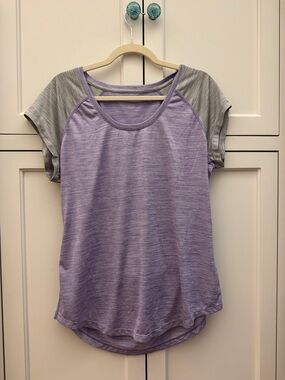Light Purple Raglan Sleeve Women's Top
